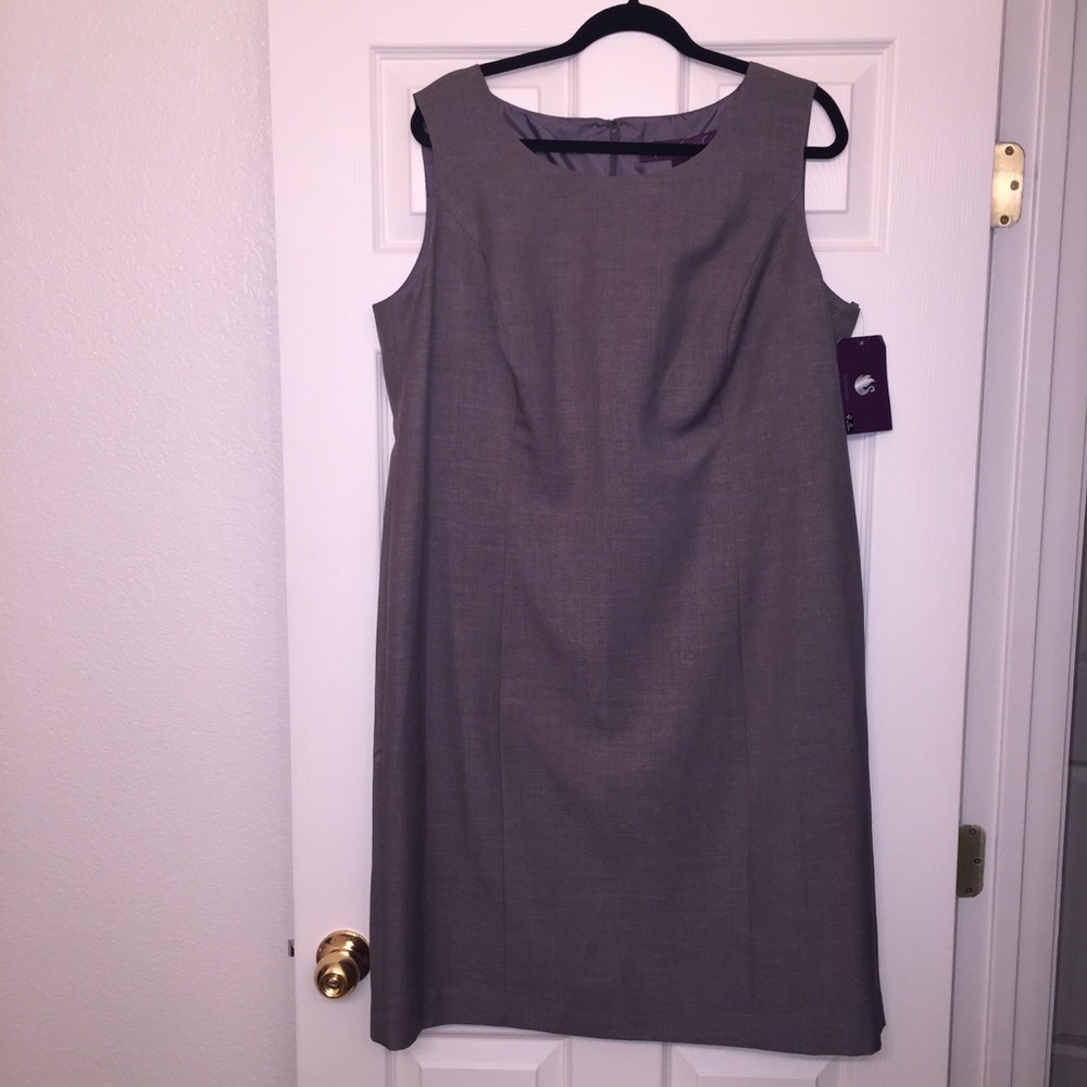 Gloria Vanderbilt Shift Dress 18